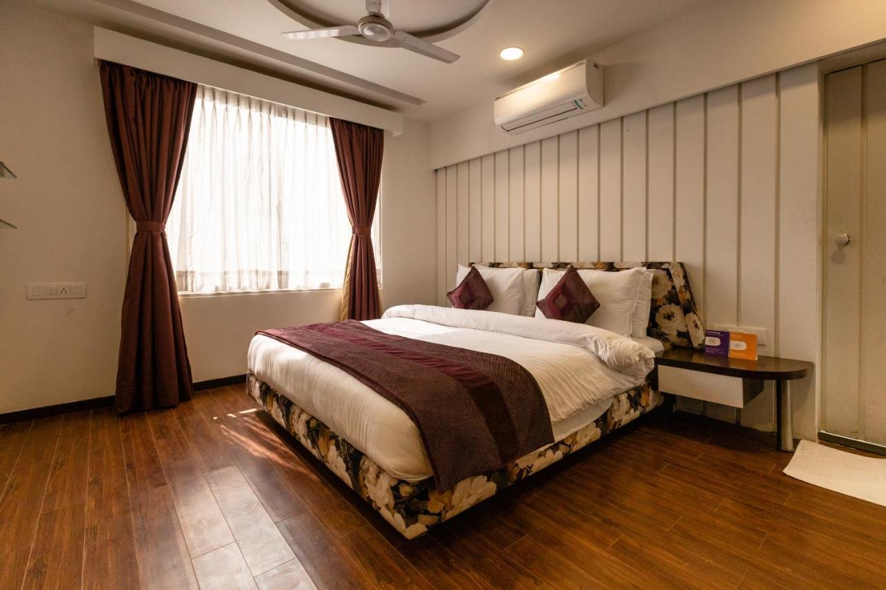 3 BY OYO Nami Residency Ahmedabad Exterior foto