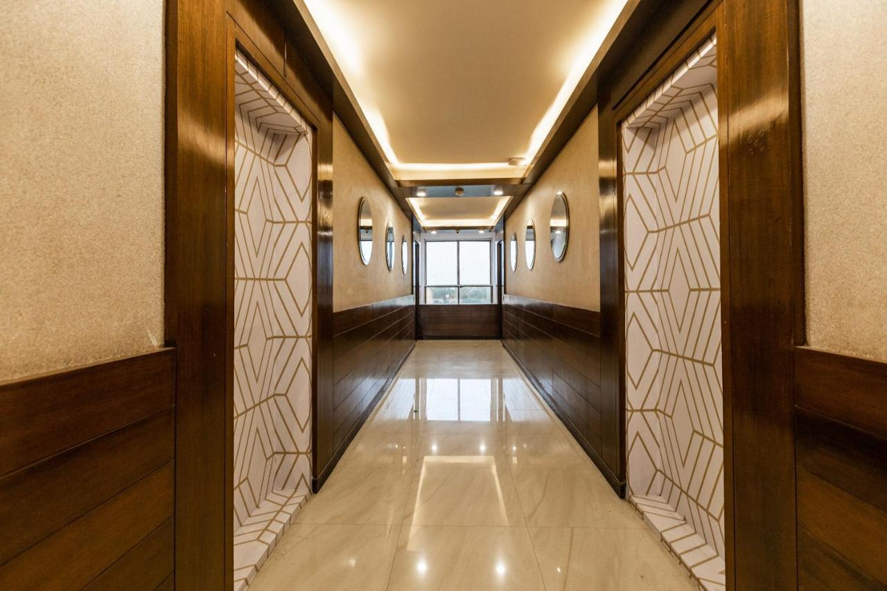3 BY OYO Nami Residency Ahmedabad Exterior foto