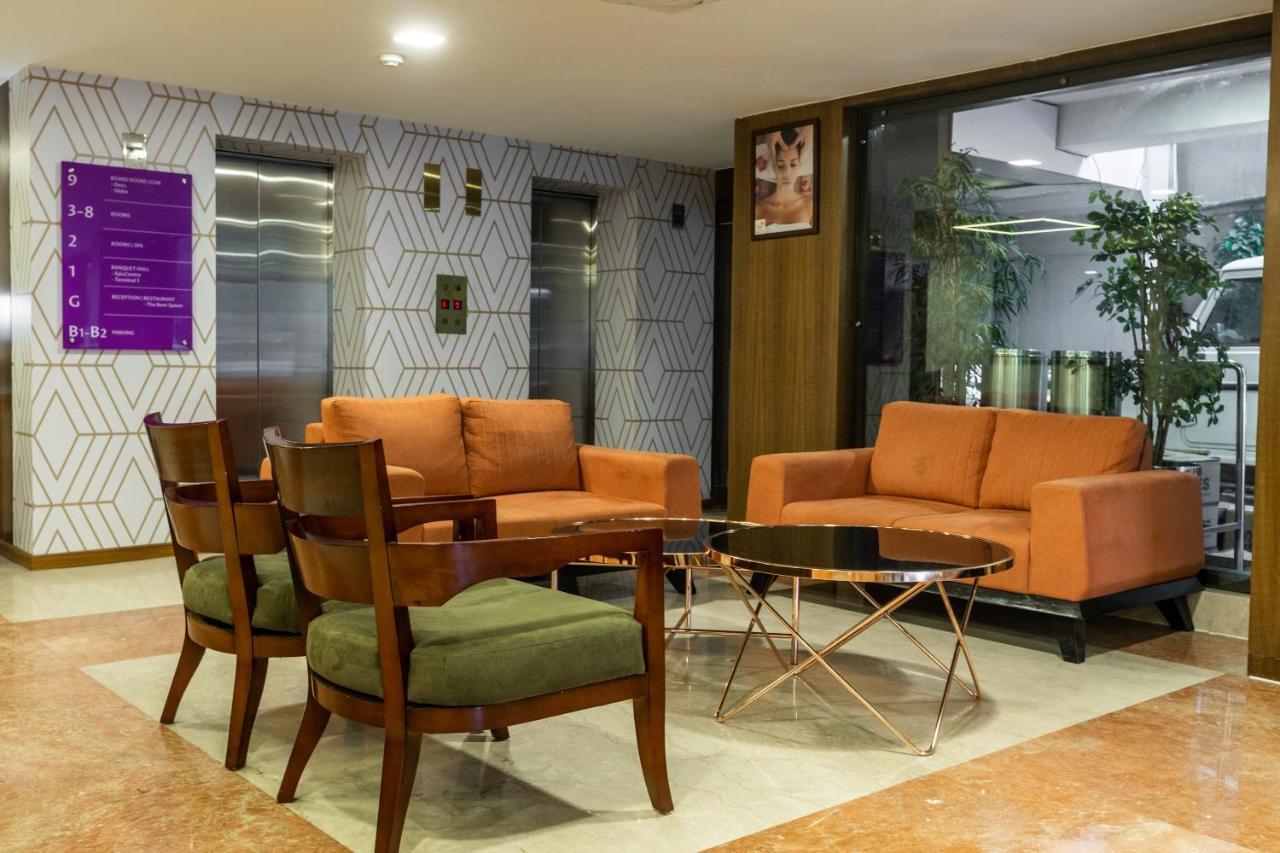 3 BY OYO Nami Residency Ahmedabad Exterior foto